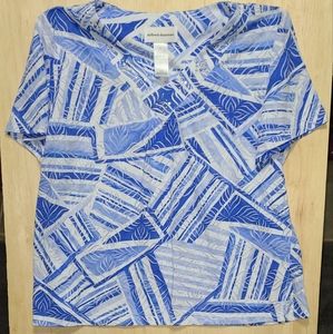 Alfred Dunner blue and white pretty geometrical design light-weight block‎ LARGE
